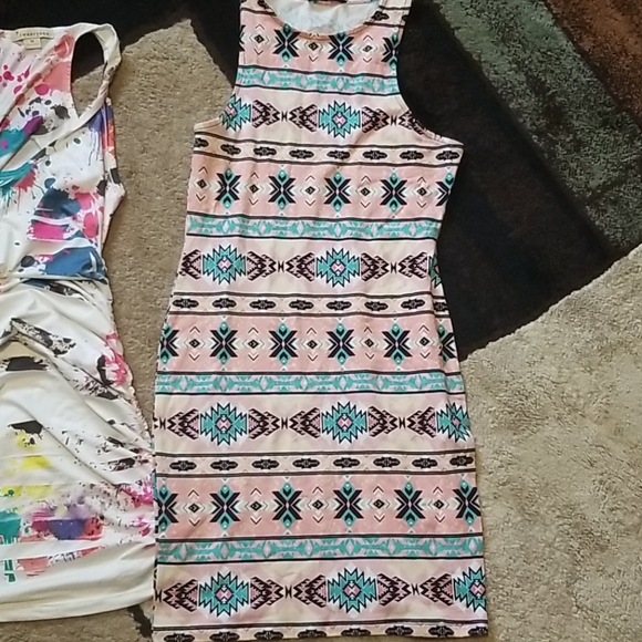 3 assorted stretchy bodycon dresses - Picture 4 of 4